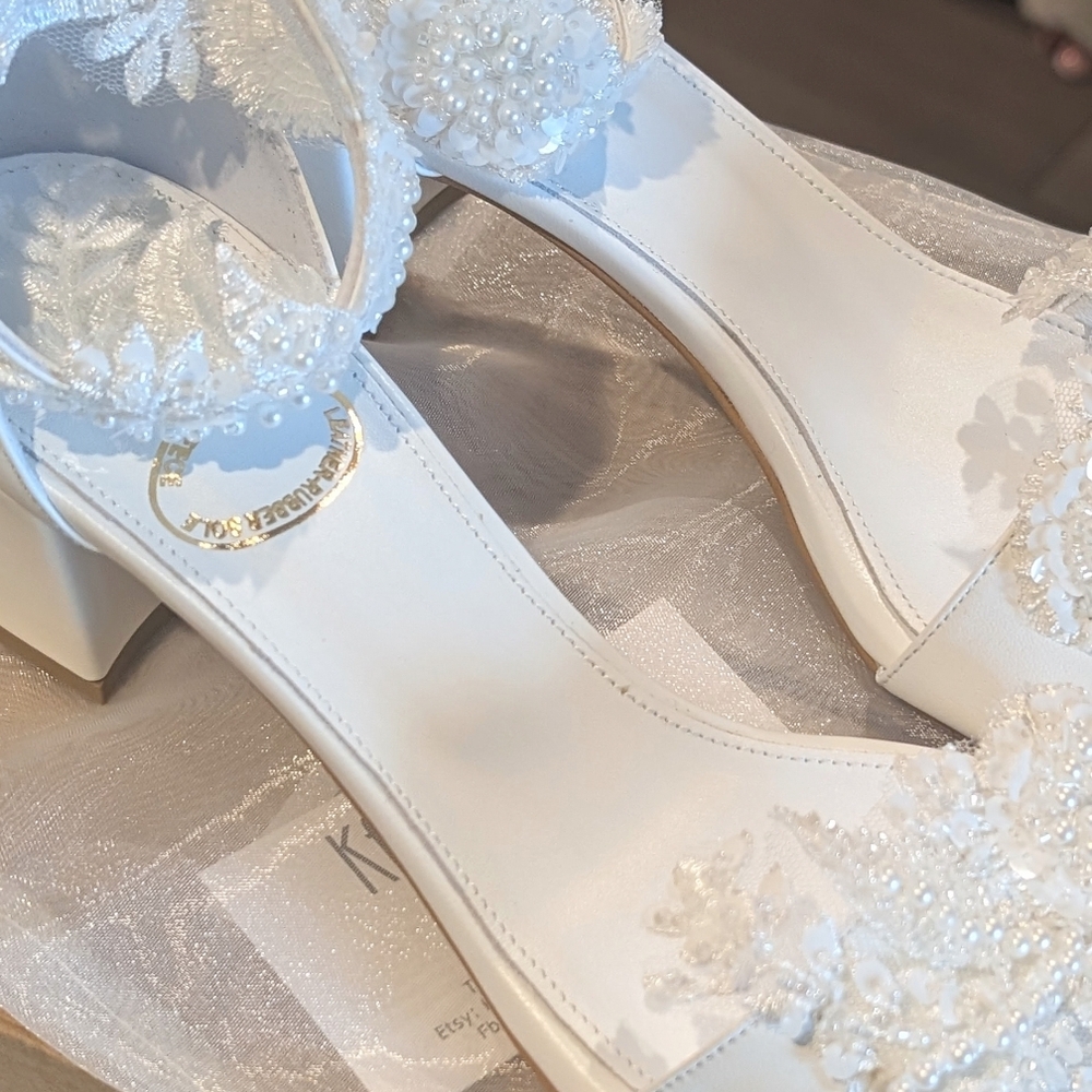 Elegant White Beaded Women's Heels - Picture 2 of 11
